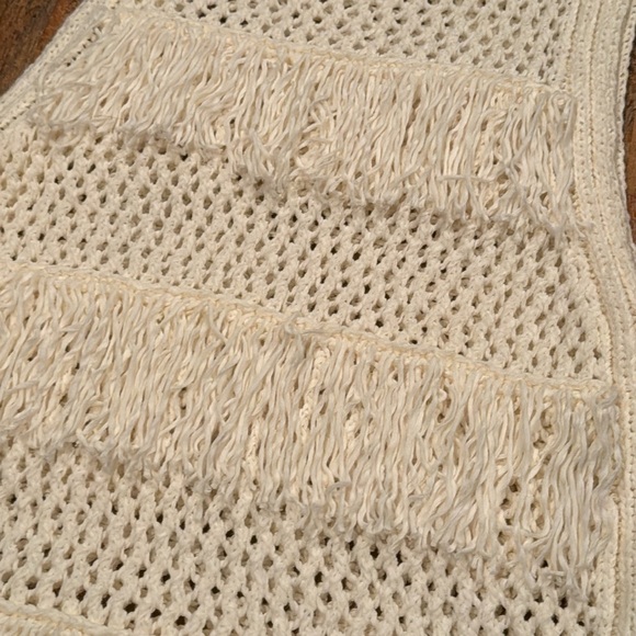 DKNY Crochet Fringe Sleeveless Festival Boho Sweater • Size Small - Picture 8 of 15